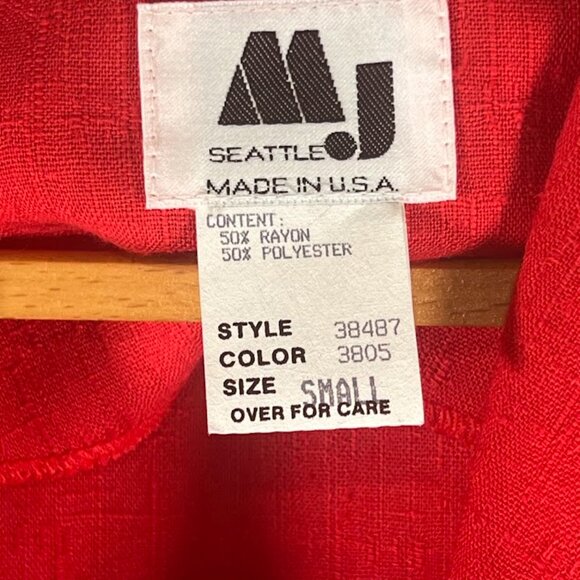 MJ Seattle Made in USA Red Blazer 3/4 Sleeve Size Small Style 38487 - Picture 3 of 4